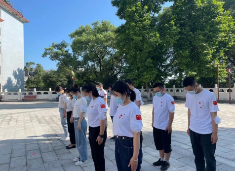 弘旭團(tuán)總支國慶“緬懷先烈，不忘初心”主題團(tuán)日活動